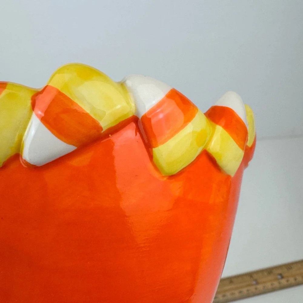 Halloween Candy Corn Border Small Round 3D Planter Glaze Orange Ceramic Handwash